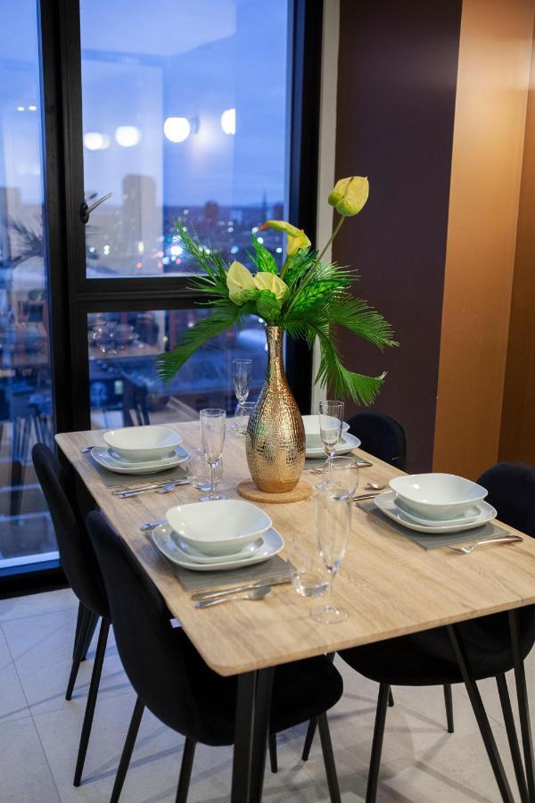 Castlefield Luxury Apartment Roof Garden Manchester Exterior photo