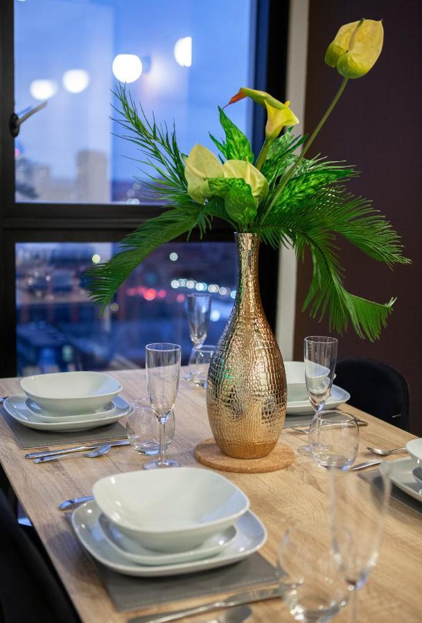 Castlefield Luxury Apartment Roof Garden Manchester Exterior photo
